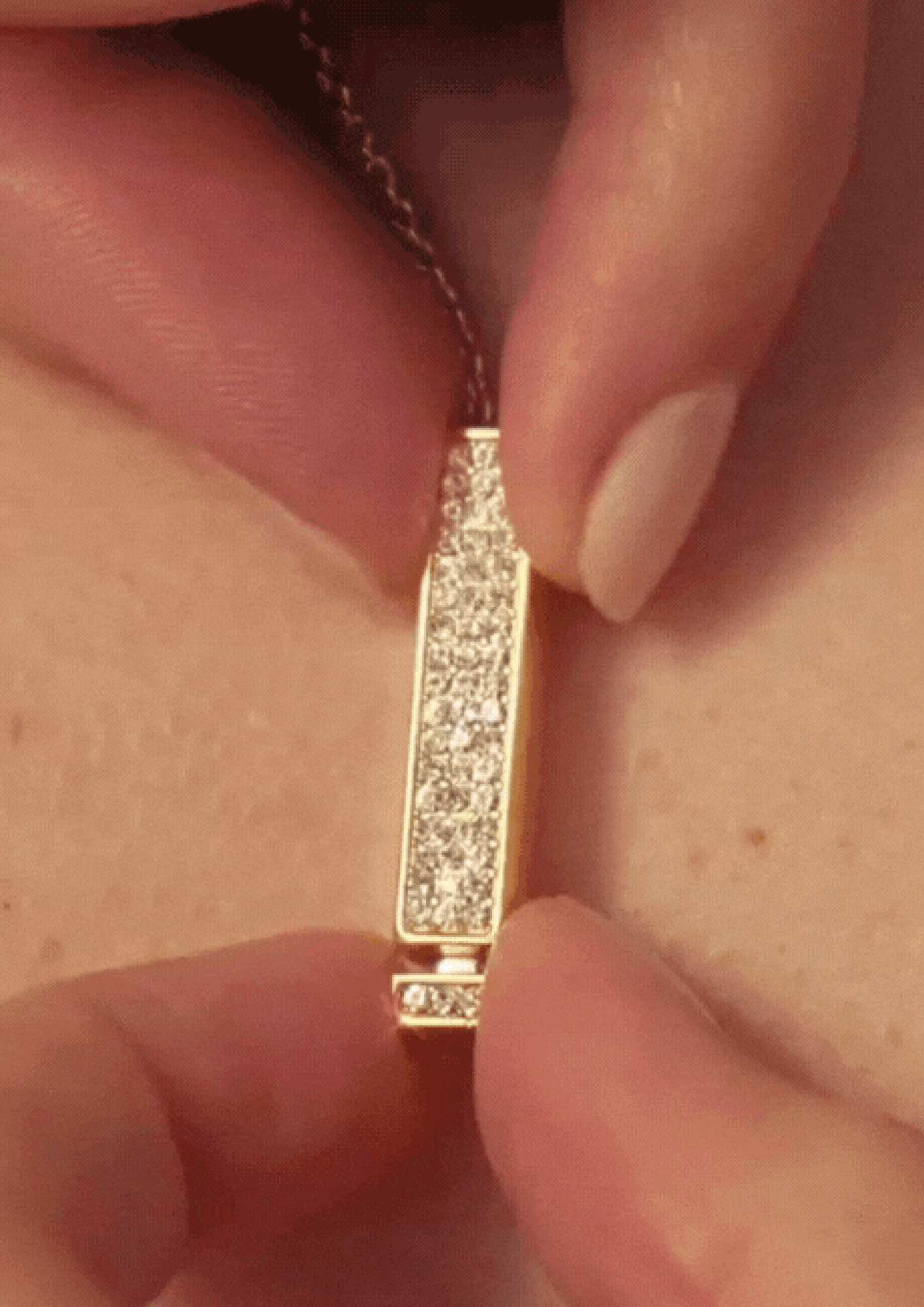 Collar Aurora con Mensaje Oculto